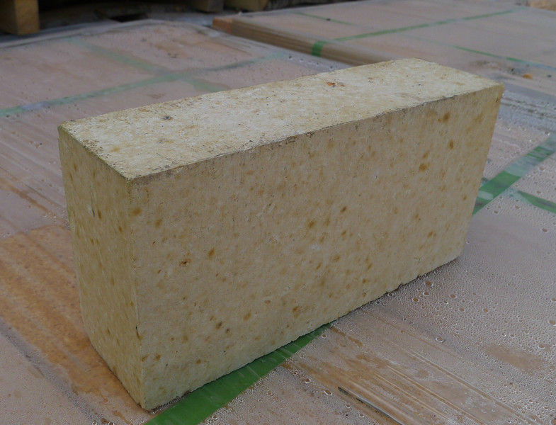 Wear Resistance High Alumina Brick , Insulating Fire Brick For Steel Plant / Steel Ladle