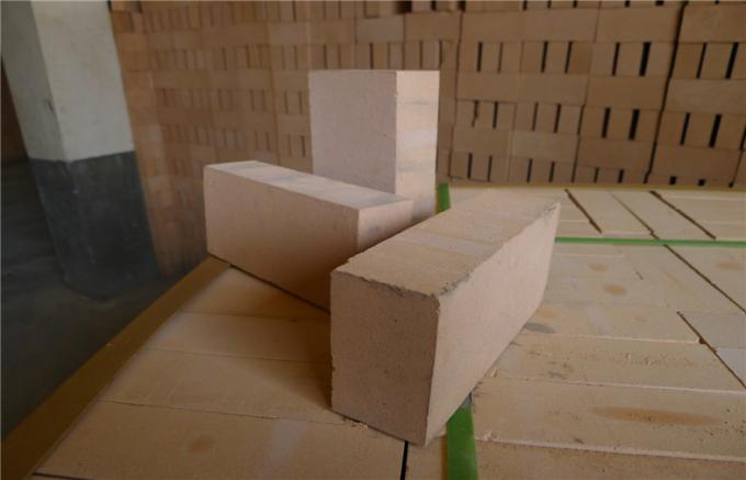 Kiln Furnace Chamotte Insulation Fire Clay Bricks , High Temperature Resistant