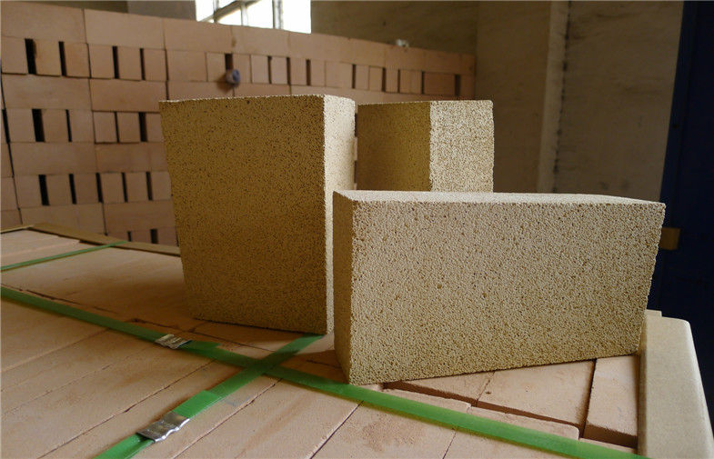 Lightweight Insulation High Alumina Kiln Refractory Bricks For Ferroalloy Furnace
