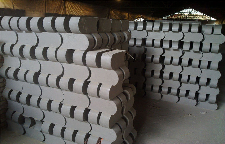 High Temperature Refractory Bricks , Chrome Magnesite Bricks For Converter MgO 82%