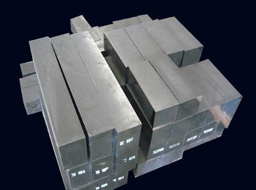 Semi - Rebonded Magnesia Chrome Brick , Fire Resistant Bricks For Metallurgical